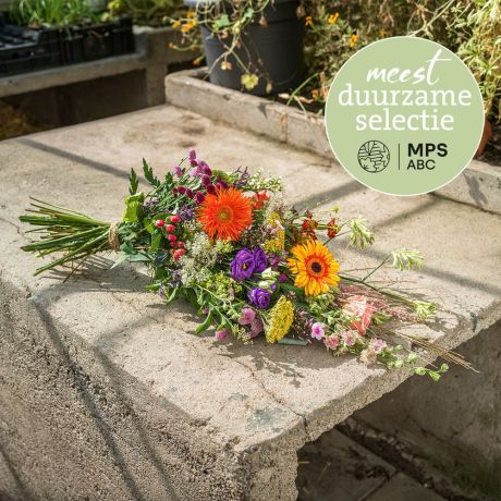 Boeket Groen Gekeurd kleurrijk rouwboeket Boeket Groen Gekeurd kleurrijk rouwboeket